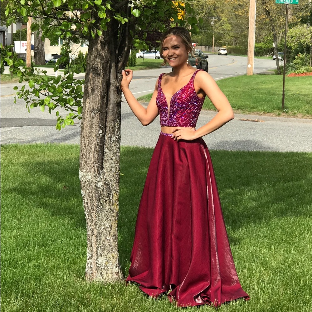 PROM DRESS